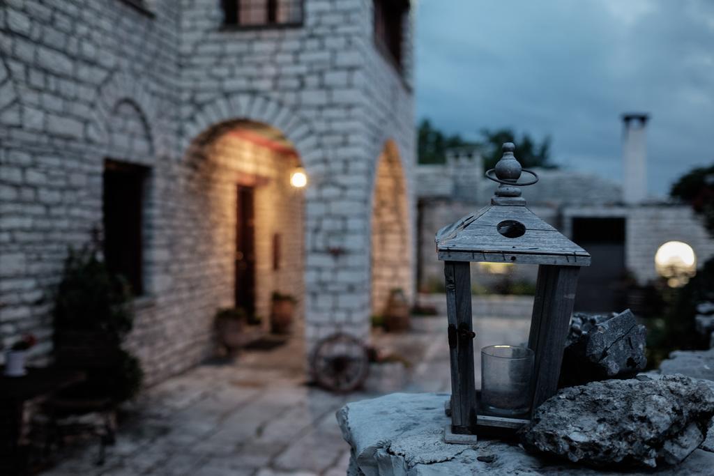 Vikos Hotel Monodendri Extérieur photo